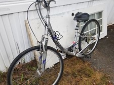 Specialized womens crossroads for sale  Waterford