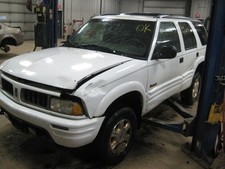 Lanterna traseira esquerda para driver compatível com 95-05 BLAZER S10/JIMMY S15 131160 comprar usado  Enviando para Brazil