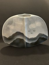 Vase porcelaine virebent d'occasion  Peymeinade