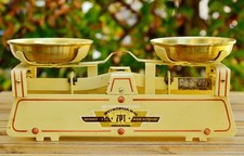 Stara waga krabowa, waga stołowa, waga do 1 kg około 1978 roku na sprzedaż Stara waga krabowa, waga stołowa, waga do 1 kg około 1978 roku na sprzedaż  PL