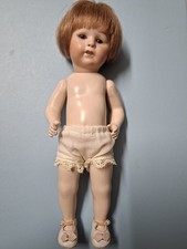 Magnifique petite poupée..che d'occasion Magnifique petite poupée..che d'occasion  Garéoult