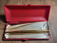 Penna sfera yves usato  Biella