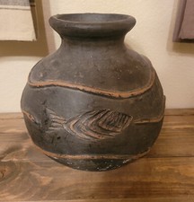 Studio art pottery for sale Studio art pottery for sale  Peyton