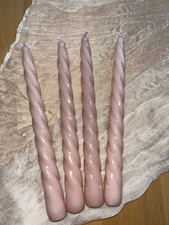 Usado, 4 velas cônicas brilhantes rosa pálido design torcido nunca usadas. Cottage Core Vibes  comprar usado  Enviando para Brazil