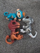 Fingerlings dinos 1x for sale  CASTLEFORD