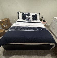 Queen size bed for sale  Lanham