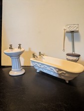 Conjunto de 3 miniaturas de porcelana vintage casa de bonecas conjunto de banheiro Reevesline 1972 comprar usado  Enviando para Brazil