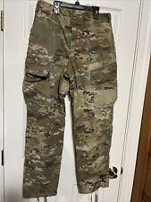 Pantalones de uniforme de combate ACU camuflados digitales del ejército de Estados Unidos medianos regulares. segunda mano  Embacar hacia Argentina