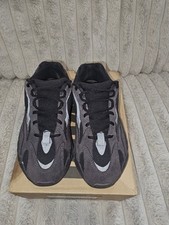 yeezy boost 700 vanta sz 10 for sale yeezy boost 700 vanta sz 10 for sale Lawrenceville