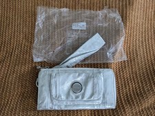 Carteira Kipling prata/metálica desgastada nova sem etiquetas, usado comprar usado  Enviando para Brazil