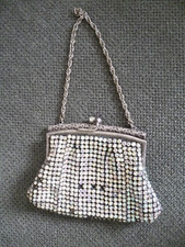 Ancienne aumoniere perles d'occasion  Hennebont