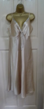 Vintage style pretty for sale  BUXTON