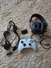 Xbox controller for sale  WELLINGBOROUGH