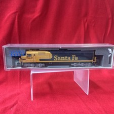 Locomotiva a diesel Kato 176-9213- LS N Santa Fe EMD SDP40F #5267 comprar usado  Enviando para Brazil