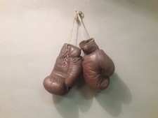 Guantoni boxe palestra usato  Brescia