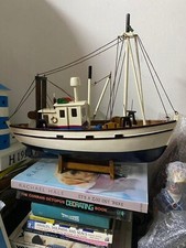 modelo de barco de pesca de madeira (16x18x5,6 polegadas) comprar usado  Enviando para Brazil