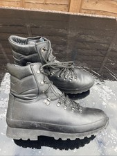 Altberg black defender for sale Altberg black defender for sale  CHISLEHURST