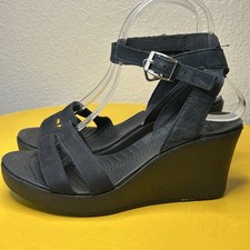 Crocs leigh shoes for sale  Phoenix