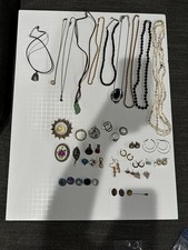 Mixed lot wearable for sale  Springfield