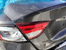 Lanterna traseira esquerda do motorista tampa sedã montada se encaixa 15-17 200 2814126 comprar usado  Enviando para Brazil