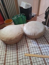 Lot coussins ronds d'occasion  Sancerre