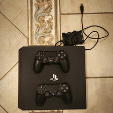 Ps4 pro 1tb usato  Modica