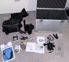 Set fotocamera digitale usato Set fotocamera digitale usato  Spedire a Italy