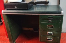 Scrivania vintage anni usato Scrivania vintage anni usato  Milano