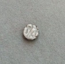 Phoenicia pneumatico. incerto usato  Spedire a Italy