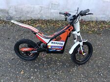Oset kids trials for sale  HOLYWELL