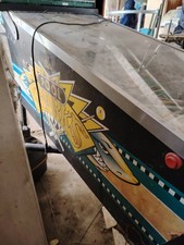 Flipper shark 2800exemplaires d'occasion  Fère-en-Tardenois