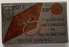 Distintivo raduno internaziona usato  Valenza
