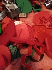 62 moldes principalmente de Natal metal, plástico e borracha comprar usado  Enviando para Brazil
