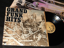 Usado, GRAND FUNK HITS Grand Funk RAILROAD LP Capit 1976 with Photo Insert Book CLEAN comprar usado  Enviando para Brazil