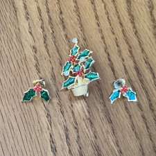 Avon christmas earrings for sale  NEWARK
