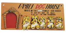 Usado, Placa de madeira vintage Family Who's In The Dog House década de 1960 comprar usado  Enviando para Brazil
