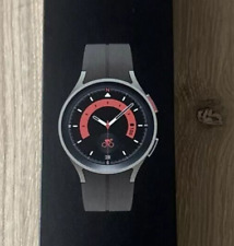 Samsung Galaxy Watch5 Pro SM-R925 GPS y LTE45 MM Gris Titanio *SGW* segunda mano  Embacar hacia Argentina