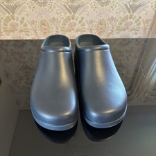 Klogs men shoes for sale  Minneapolis