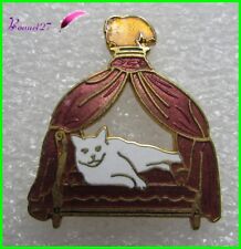 Pin vivre pacha d'occasion  Pacy-sur-Eure