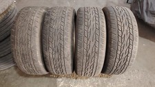 Gomme usate 225 usato  Massa di Somma