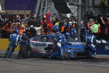 Two garage and d'occasion  Expédié en Belgium
