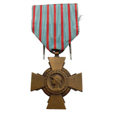 V13 médaille croix d'occasion  Saint-Jean-en-Royans