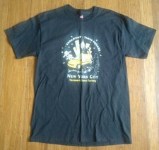 Camiseta Hanes Broadway Time Square Nova York Preta Tamanho M comprar usado Camiseta Hanes Broadway Time Square Nova York Preta Tamanho M comprar usado  Enviando para Brazil