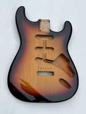 Corpo de guitarra compatível Sunburst Stratocaster - 2 peças EUA Alder, usado comprar usado  Enviando para Brazil
