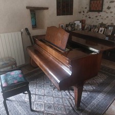 Piano quart queue d'occasion  Pomas