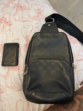 Louis vuitton avenue for sale Louis vuitton avenue for sale  NEWHAVEN