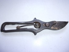 Sécateur ancien ressort d'occasion  Cosne-Cours-sur-Loire