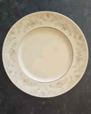 Royal doulton tableware for sale  READING