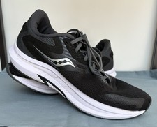 Saucony men axon for sale  THORNTON-CLEVELEYS