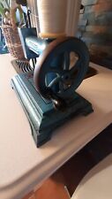 Ancienne machine coudre d'occasion  Sin-le-Noble
